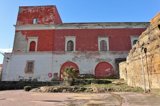 Napoli - Palazzo Carafa di Santa Severina a Pizzofalcone