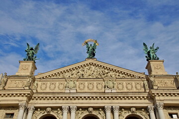 Fototapeta na wymiar Opera House in Lviv
