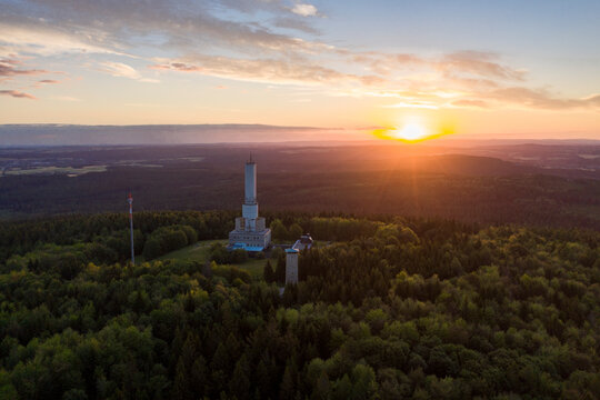 Sonnenaufgang &uuml;ber dem Kornberg / Fichtelgebirge