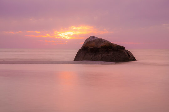 USA, Massachusetts, Cape Cod, Orleans, Sunset at Rock Harbor Beach