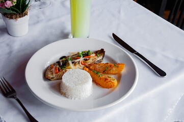 salad with fish and vegetables