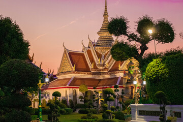 Wat Arun temple buddhist Bangkok