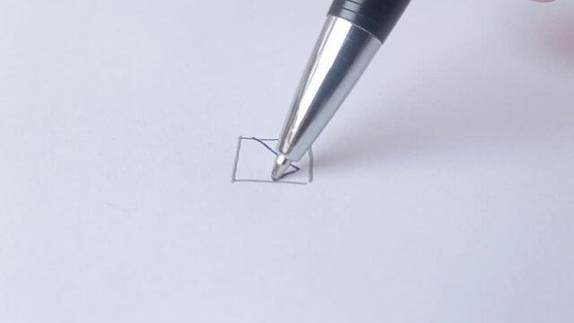 draw a checklist box on a paper