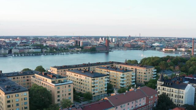 Aerial approach to Stockholm City Hall and Riddarfj&auml;rden