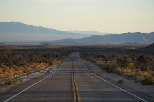 "Double Yellow Lines" Images Browse 3,041 Stock Photos, Vectors, and