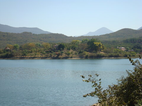 Presa de Jalpan en d&iacute;a soleado 5