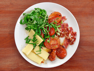 Keto Breakfast - cheese, bacon and fried tomatoes  