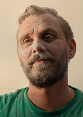 Obraz premium Portrait of friendly repairman.