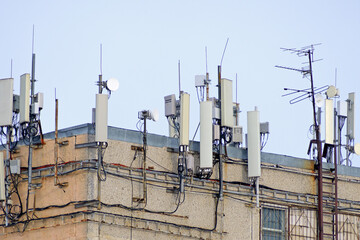 Mobile communication equipment is installed on the roof of the building