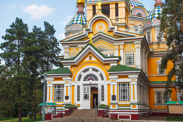 Fototapeta premium The Ascension Cathedral in Almaty, Kazakhstan. Is a Russian Orthodox cathedral. Completed in 1907, the cathedral is made out of wood but without nails and second tallest wooden building in the world.