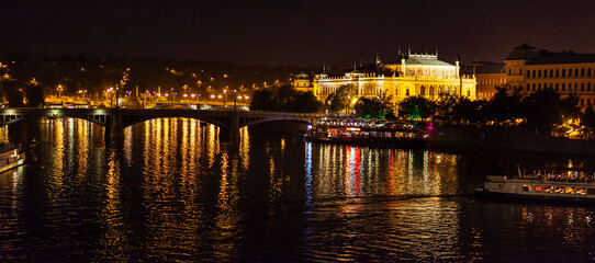 Fototapeta na wymiar Prague by Night