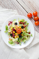 Vegetarian salad with olive oil and egg