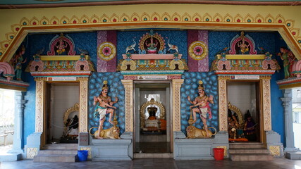 Fototapeta na wymiar indian hindu temple