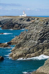 Le phare et la mer