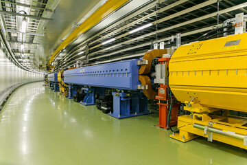 J-PARCの巨大な大強度陽子加速器施設 （つくば市／茨城）