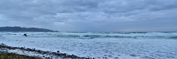 龍飛岬近くで見た大荒れの日本海のパノラマ情景＠青森