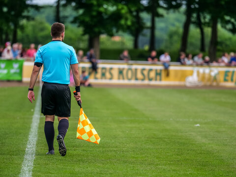 Fußball Schiedsrichter - Headset - Referee in game