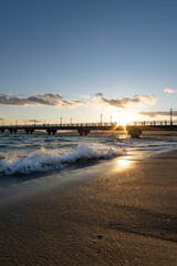 Fototapeta premium 夕方の海 蒲郡・竹島