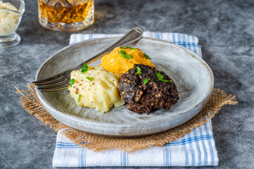 Haggis, neeps and tatties