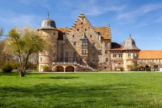 Schloss Eyrichshof im Naturpark Ha&szlig;berge, im Ort Eyrichshof bei Ebern, Landkreis Hassberge, Unterfranken, Franken, Bayern, Deutschland