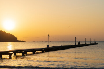 Obraz premium 【千葉県】南房総 夕焼けの原岡桟橋
