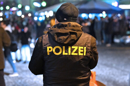 Police control at a corona demonstration in Upper Austria during the corona lockdown, Austria, Europe