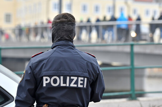 Police control at a corona demonstration in Upper Austria during the corona lockdown, Austria, Europe