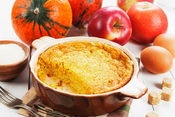 Pumpkin casserole with apple