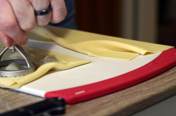 selbstgemachte Ravioli mit Duxelles