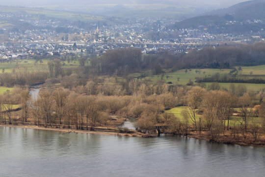 M&uuml;ndungsgebiet der Ahr Nature Reserve and the city of Sinzig seen from the viewpoint in Linz am Rhein