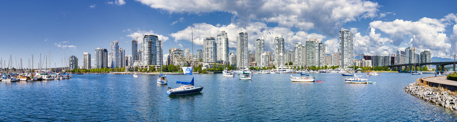Fototapeta na wymiar Downtown Vancouver Skyline Panorama with Harbor, BC British Columbia, Canada
