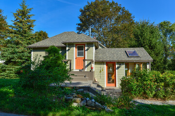 Fototapeta na wymiar Summer Home or cottage on the New England coast of Maine