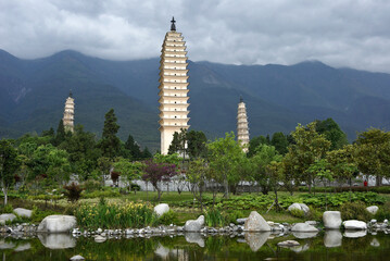 Chongsheng Si Santa, the Three Pagodas of Dali, Yunnan Province, China