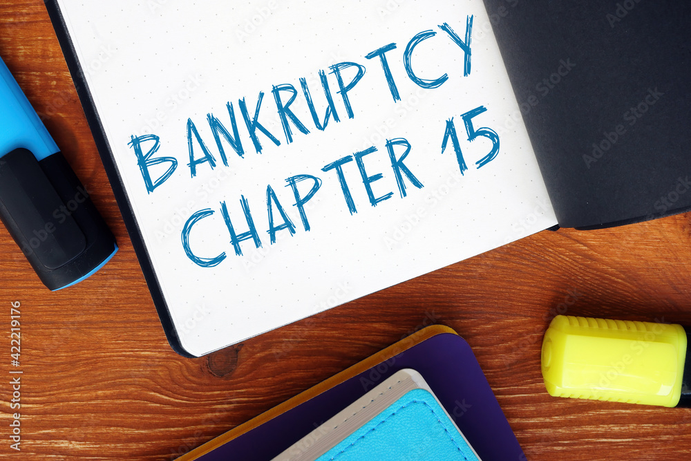 Wall mural Financial concept meaning BANKRUPTCY CHAPTER 15 exclamation marks with phrase on the piece of paper.