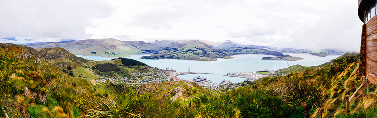 Panoramic view from Mount Cavendish is located in the Port Hills, with views over Christchurch, New Zealand - obrazy, fototapety, plakaty