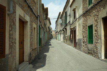 Fototapeta na wymiar Empty alley in Mallorca. Spain. 