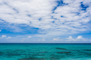 Obraz premium Beautiful sky and sea in the Kenting National Park of Pingtung, Taiwan