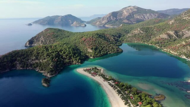 A fascinating view that has the unique nature of Oludeniz which is a county of Fethiye in Turkey. Because of its warm climate and fresh air, it has been an important destination to visit for tourists.