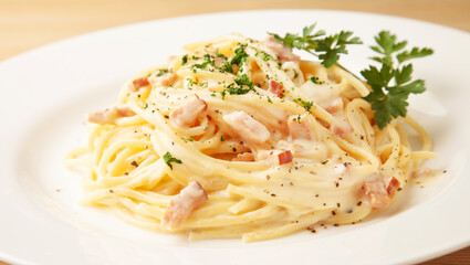 スパゲッティ　カルボナーラ