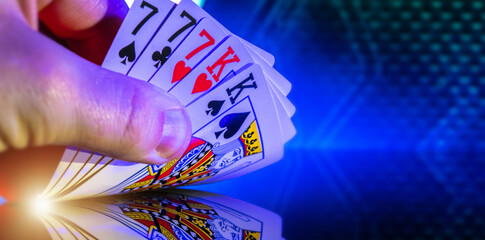 Kings and Seven Full House Poker Game