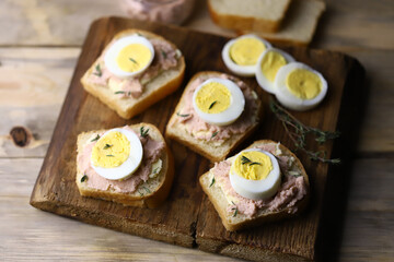 Selective focus. Sandwiches with cod roe and egg. Healthy snack. Keto.