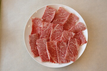 カルビ・牛肉・三角バラ・上カルビ