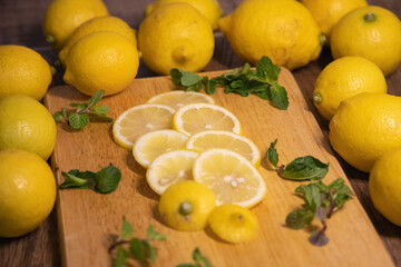 山盛りのレモン