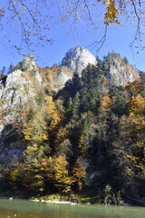 Jesień w Pieninach, Droga Pienińska nad Dunajcem