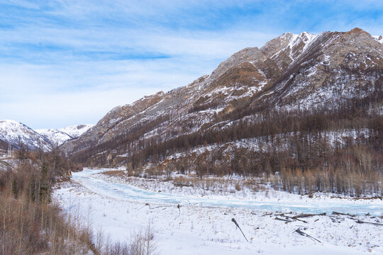 Winter landscape. Valley of the Irkut mountain river in early spring. Republic of Buryatia, Russia, Siberia © ANDREI