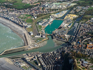 vue aérienne du Tréport en France
