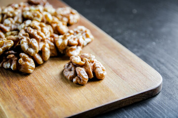 Walnut kernels on a cutting board