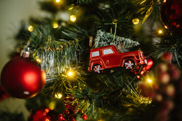 The red car on the Christmas tree is big plan