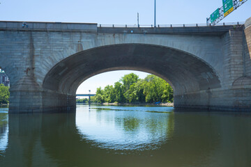 Fototapeta na wymiar Arch of Bulkeley Bridge in Hartford, Connecticut, in June.