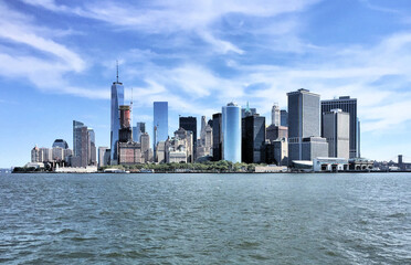 Fototapeta na wymiar A view of New York from the river